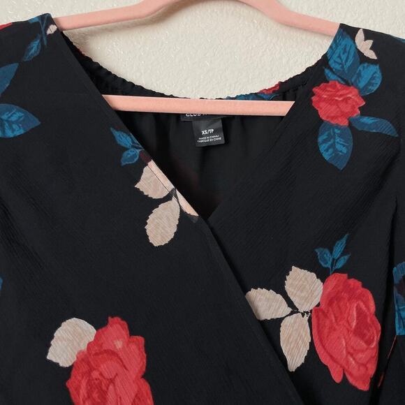 Club Monaco Top Womens XS Black Silk Floral Wrap Tie Bell Sleeve Darlana Vamp - Picture 6 of 14